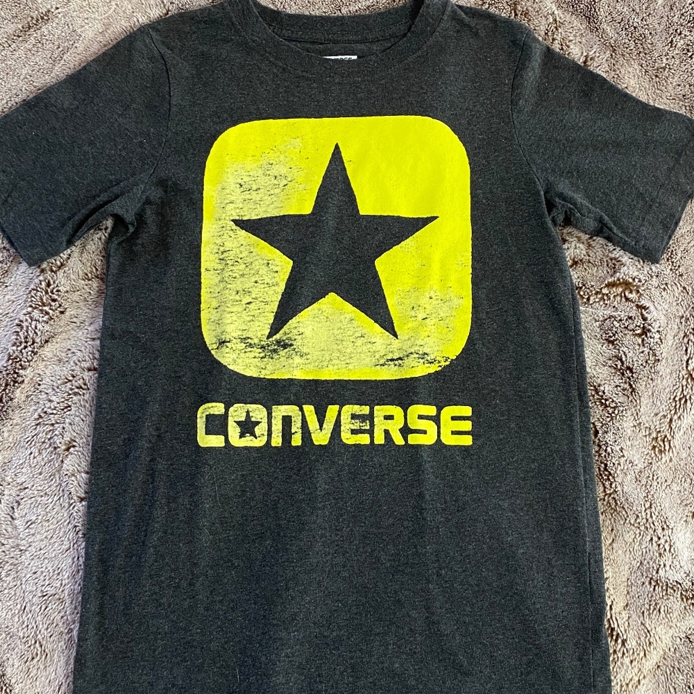 Unisex Converse Youth Charcoal Tee with Yellow Logo